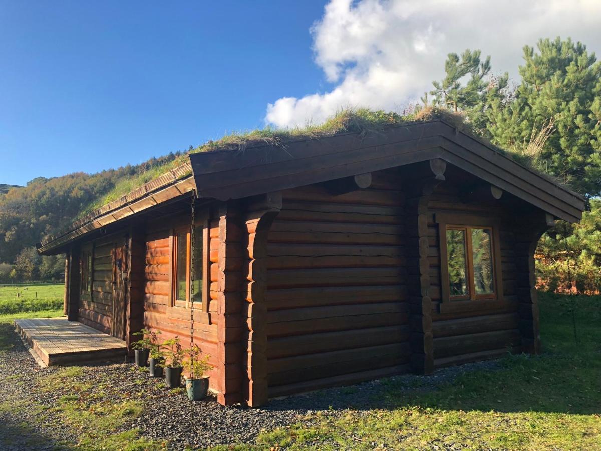 Log Home Village Ulverston Exterior foto